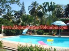 ALOJAMIENTOS COLOMBIA - Finca in Medellín, Antioquia